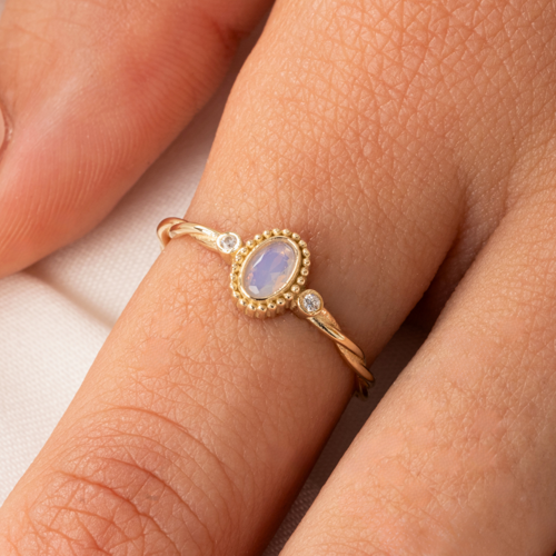 Gümüş Yüzük - 0.50 Karat Pembe Kuvars Taşlı Modern 925 Ayar Gümüş Evlilik Teklifi Yüzüğü