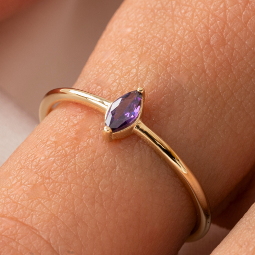 Gümüş Yüzük - Ametist Taşlı Minimal Tasarım Tektaş Kadın 925 Ayar Gümüş Yüzük