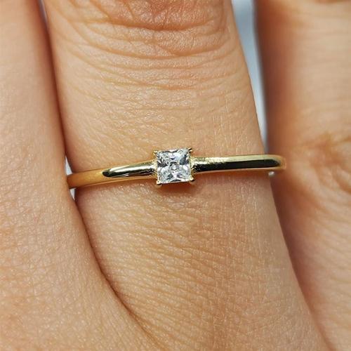 Gümüş Yüzük - Kare Tasarım Swaroski (Zirkon)Taşlı Modern Minimal Tasarım Tektaş 925 Ayar Gümüş Yüzük