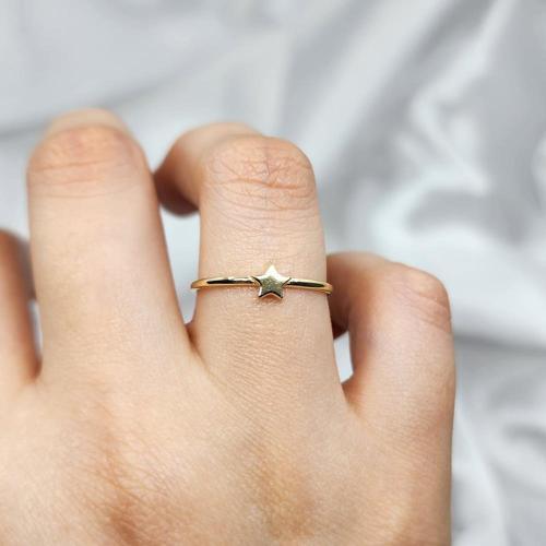 Gümüş Yüzük - Sade Minimal Tasarım 925 Ayar Gümüş Yıldızlı Yüzük