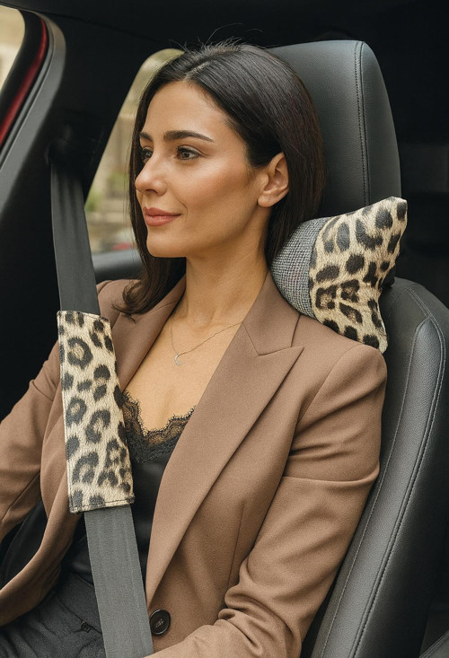 Leopar Desenli Premium Araç Boyun Yastığı Ve Emniyet Kemeri Kılıf Seti 4 Adet