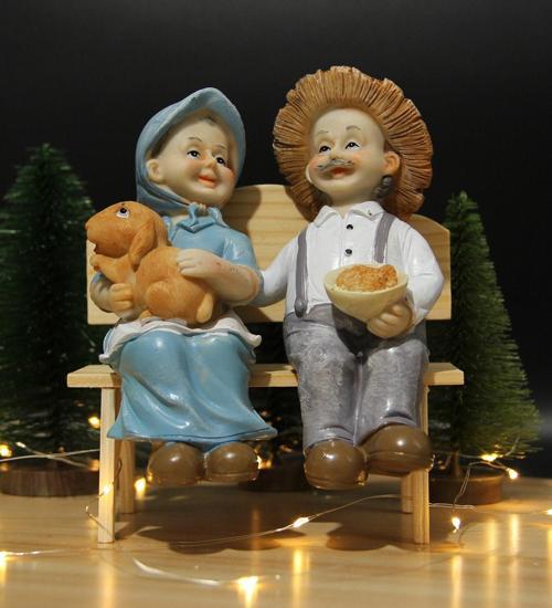 Dede Nine Dekoratif Biblo