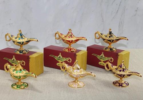 Mineli Metal Alaaddin Lambası Model 4