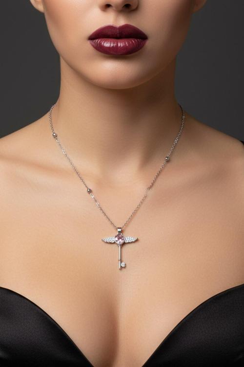 Gümüş Renk Pembe Taş Kanat Anahtar Model Sf Zincir Çelik Kolye -  3815