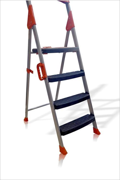 Ev Okul İşyeri Mutfak Kütüphane Raf İçin Dekoratif Kaydırmaz 4 Basamak Sağlam Dengeli Kısa Merdiven