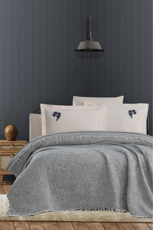 Valeria Premium Gri Renkli Çiçek Çift Kişilik Yatak Örtüsü (Yastık Kılıflı) (240X260Cm)