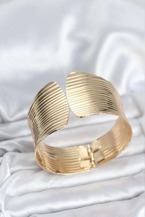 Pirinç Gold Renk Levha Model Kadın Bileklik - EBJ251025W38276