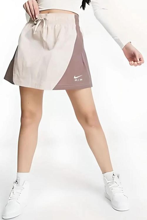 Air Woven Mini Skirt in Brown Kadın Dokuma Spor Etek Kahve Bej