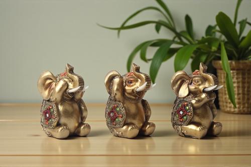 Lüks Nakış İşlemeli Feng Shui Bilge Filler 3’lü Heykel Seti Görmedim Duymadım Bilmiyorum Biblo 9 cm.