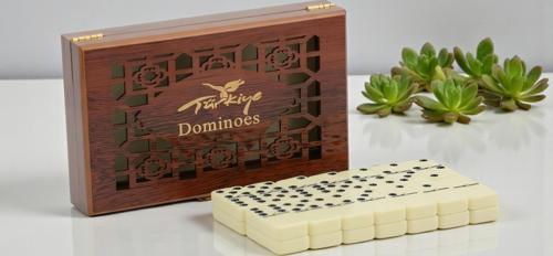 Lüks Ahşap Kutulu Türkiye Logolu Premium Domino Seti 28 Parça 6 Çift Aile Oyunu Yeni Yıl Hediyesi -B