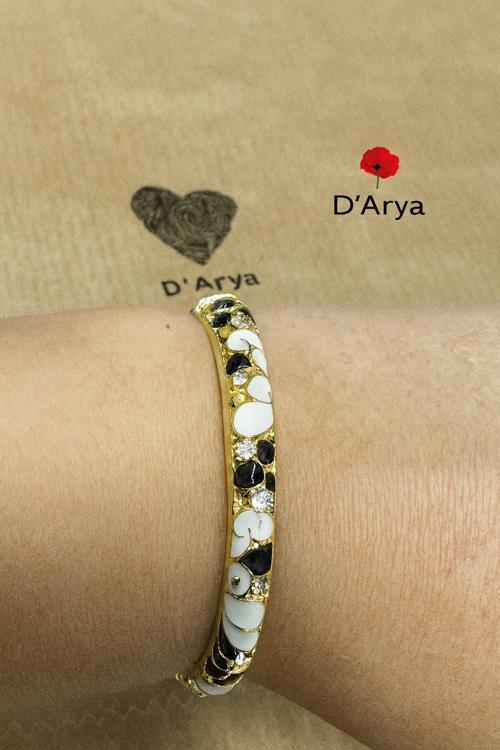 Dd497 Vintage Siyah Beyaz Desenli Mineli Taşlı Gold Kelepçe Bileklik