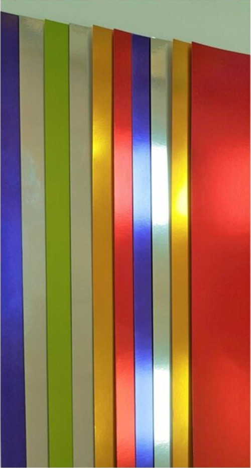 Renkli Metalik Karton 50*70 Karışık 50 Li