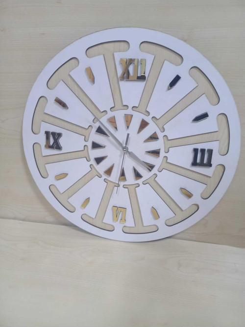 Hediyelik Şık Pleksili Beyaz Ahşap Duvar Saati