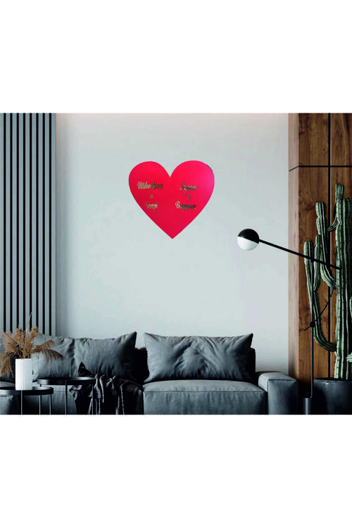 Kişiye Özel Kalp Üzeri Eşlerin Ve Çocukların İsim Duvar Dekoru