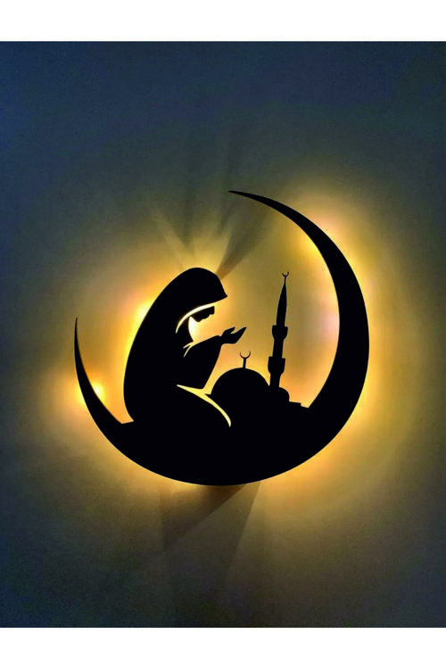 Sarı Led Işıklı Dua Eden Kız, Cami Ve Hilal