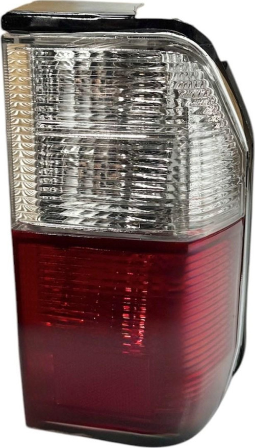 Mazda E2200 Sağ Stop Lambası Kırmızı Beyaz 1999-2005