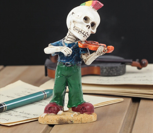 Gotik Tasarım Kurukafa Kemancı Müzisyen Heykel Masaüstü Biblo 19 cm. – Yeni Yıl Ofis Ev Hediyesi