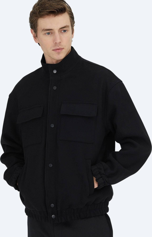 Siyah Comfort Fit Dik Yaka Casual Dokuma Mont