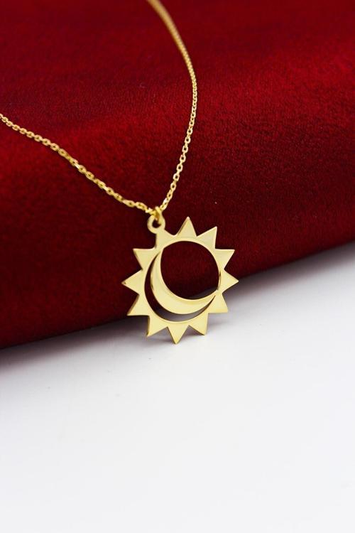 Kadın 925 Ayar Gümüş Altın Kaplama Ay Güneş Kolye