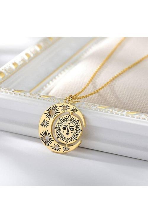 925 Ayar Gümüş Tasarım Ay Içerisinde Güneş Kolye