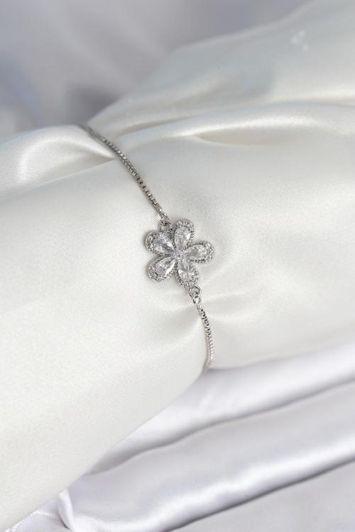 Çiçek Model Asansörlü Gümüş Renk Kadın Bileklik - EBJ251010W38149