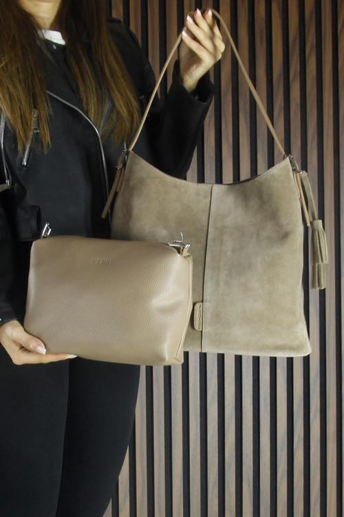 Kum Hakiki Dana Süet Püsküllü Manyetik Kapaklı Büyük Boy Günlük Omuz Çantası