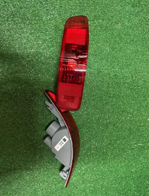 Mitsubis hi Outlander Sağ Sol Tampon Reflektör 2001-2006