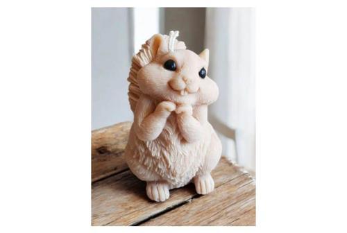 El Yapımı Kokulu sincap figürlü Dekoratif Mum 1 adet