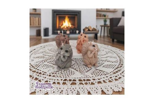 El Yapımı Kokulu sincap figürlü Dekoratif Mum 4 adet