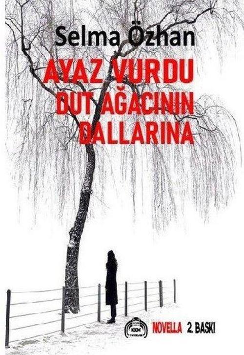 Ayaz Vurdu Dut Ağacının Dallarına