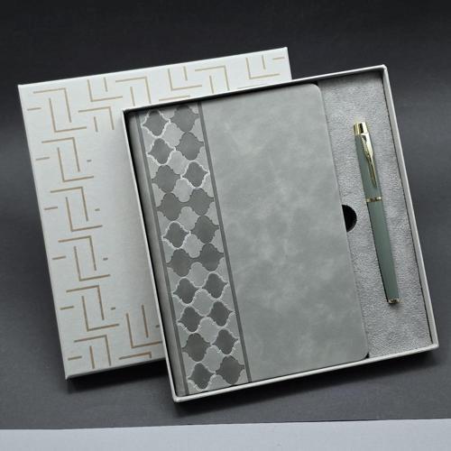 Kutulu Gri Defter Ve Metal Kalem Seti