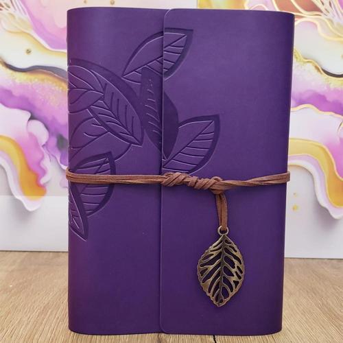 Yaprak Desenli Çizgisiz Deri Defter Mor