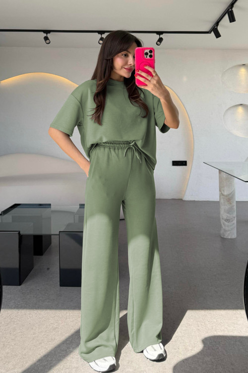 Kadın Trend Model Yazlık Alt Üst Takım