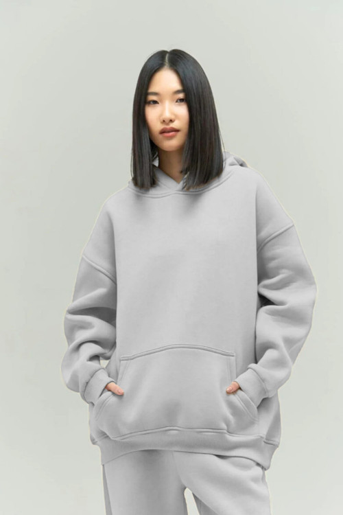 Kadın Rahat Oversize 3 İplik Pamuklu Şardonlu Kanguru Cep Kapşonlu Sweatshirt