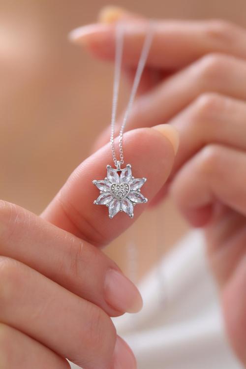 Gümüş Kalpli Lotus Çiçeği Kolye | 925 Ayar Gümüş Kolye