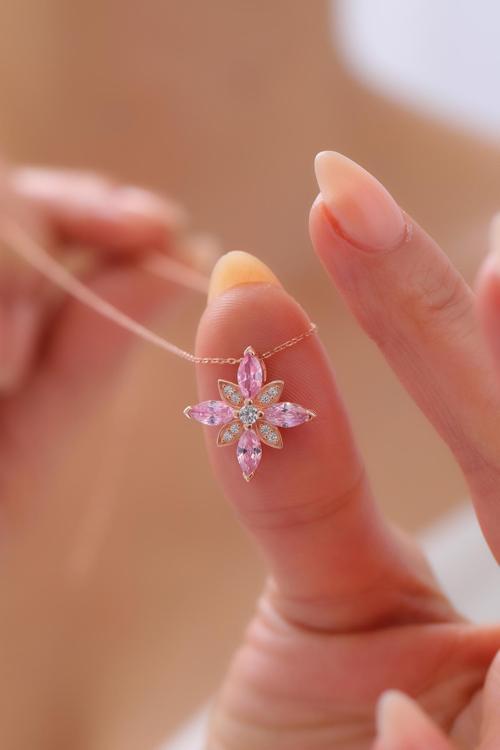 Gümüş Umut Çiçeği Kolye | 925 Ayar Gümüş Kolye