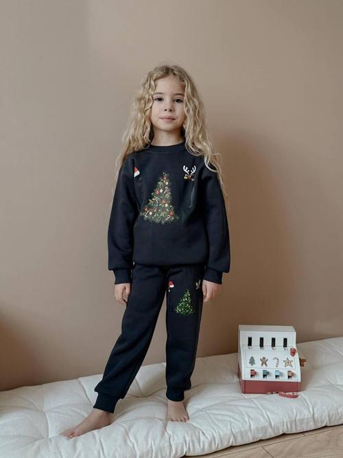 KIZ ÇOCUK YILBAŞI TEMALI 3 İPLİK EŞOFMAN TAKIMI