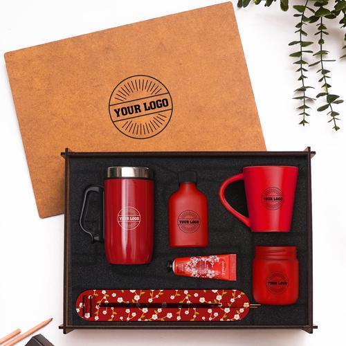 VIP Ahşap Kutulu Kurumlara Özel Hediye Seti 3626-18