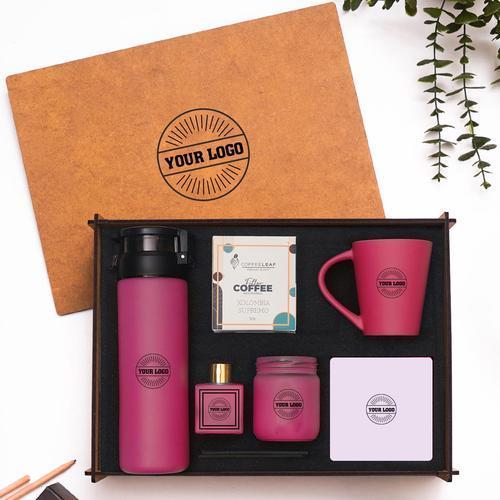 VIP Ahşap Kutulu Kurumlara Özel Hediye Seti 3626-04