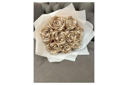 “Vintage Açık Kahve Gül Buketi”