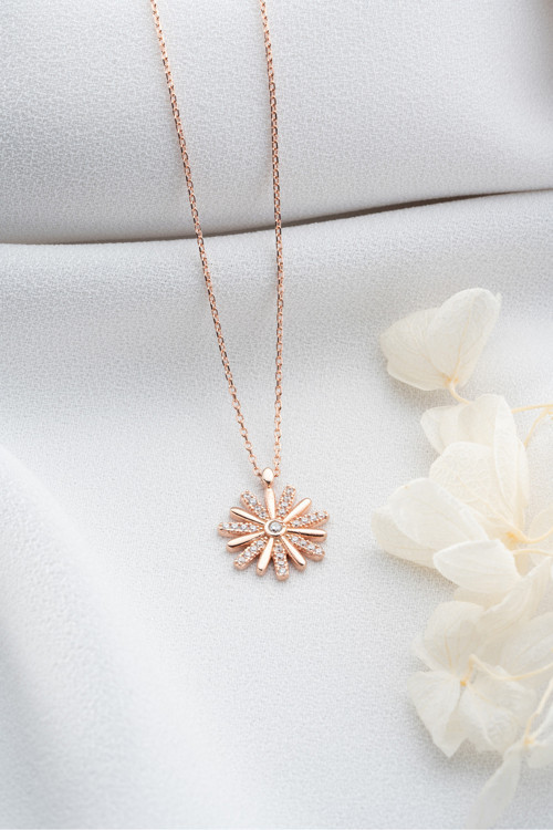 925 Ayar Gümüş Rose Zirkon Taşlı Çiçek Kolye