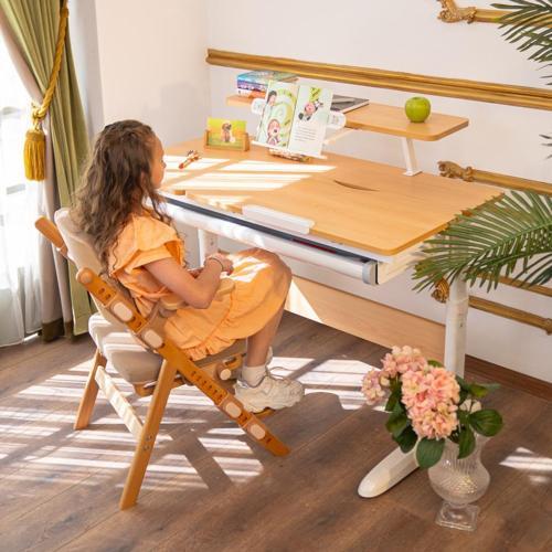Akasya Yükseklik Ayarlı Çocuk Çalışma Masası