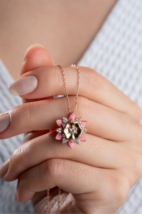 925 Ayar Gümüş Pembe Mineli Lotus Çiçeği Kolye