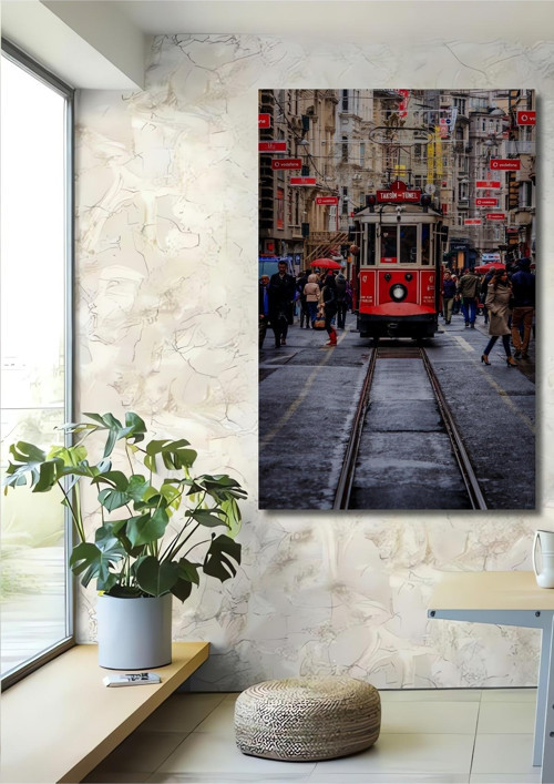 İstiklal Caddesi Nostaljik Tramvay Yağlı Boya Görünümlü Dekoratif Ahşap Dikdörtgen Tablo