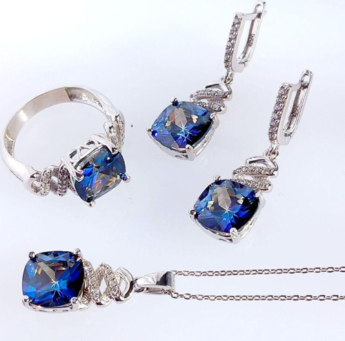 Gümüş Topaz Taşlı Kare Damla Tasarım Kolye Küpe Yüzük Kadın Set Yılbaşı Yeni Yıl Hediye