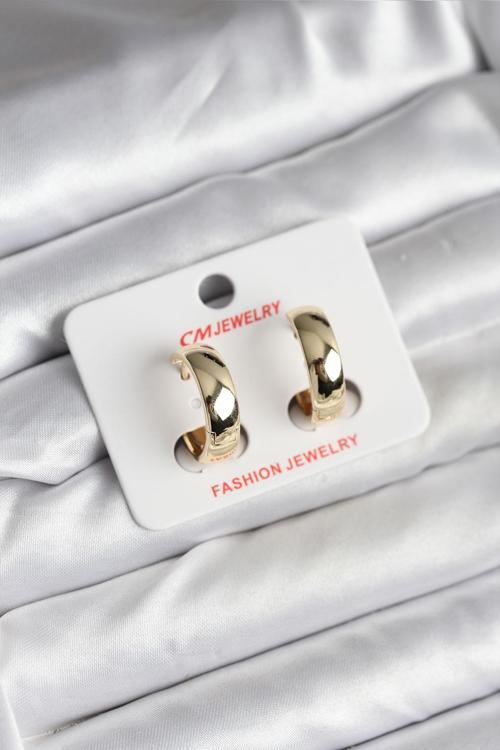 Zarif Kulaklar için Golden Pirinç Kaplı Halkalı CM Kadın Küpe