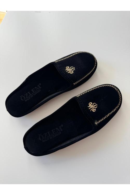 Siyah Nakışlı Ev Terliği