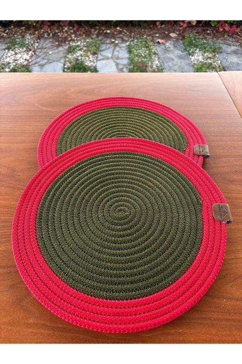 Yılbaşı Temalı Kırmızı Yeşil 2’Li Hasır Görünümlü Amerikan Servis Supla – Leke Tutmaz – 33X33 Cm