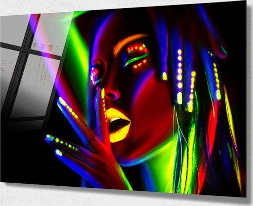 Led Görünümlü Seksi Kadın Cam Tablo