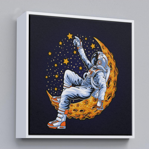 Çerçeveli Ayda Dinlenen Astronot Kanvas Tablo-5099